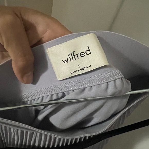 Aritzia Twirl Skirt - Size Small - Picture 3 of 3